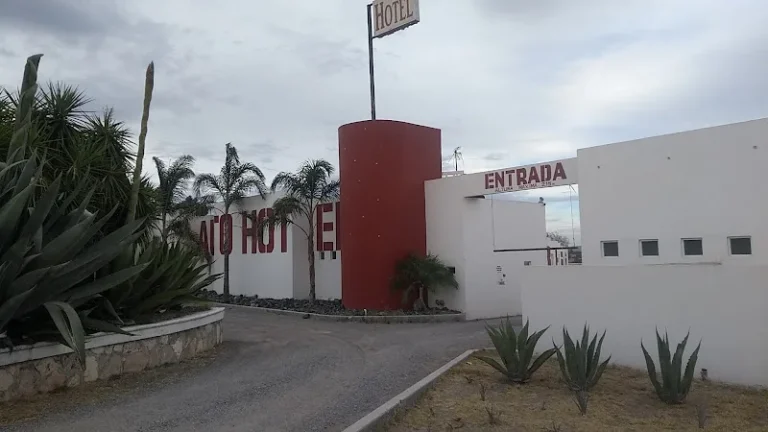 Auto Hotel Fantasy Inn